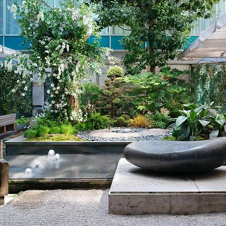 Sanderson Λονδίνο Εξωτερικό φωτογραφία The garden at the Mandarin Oriental, London