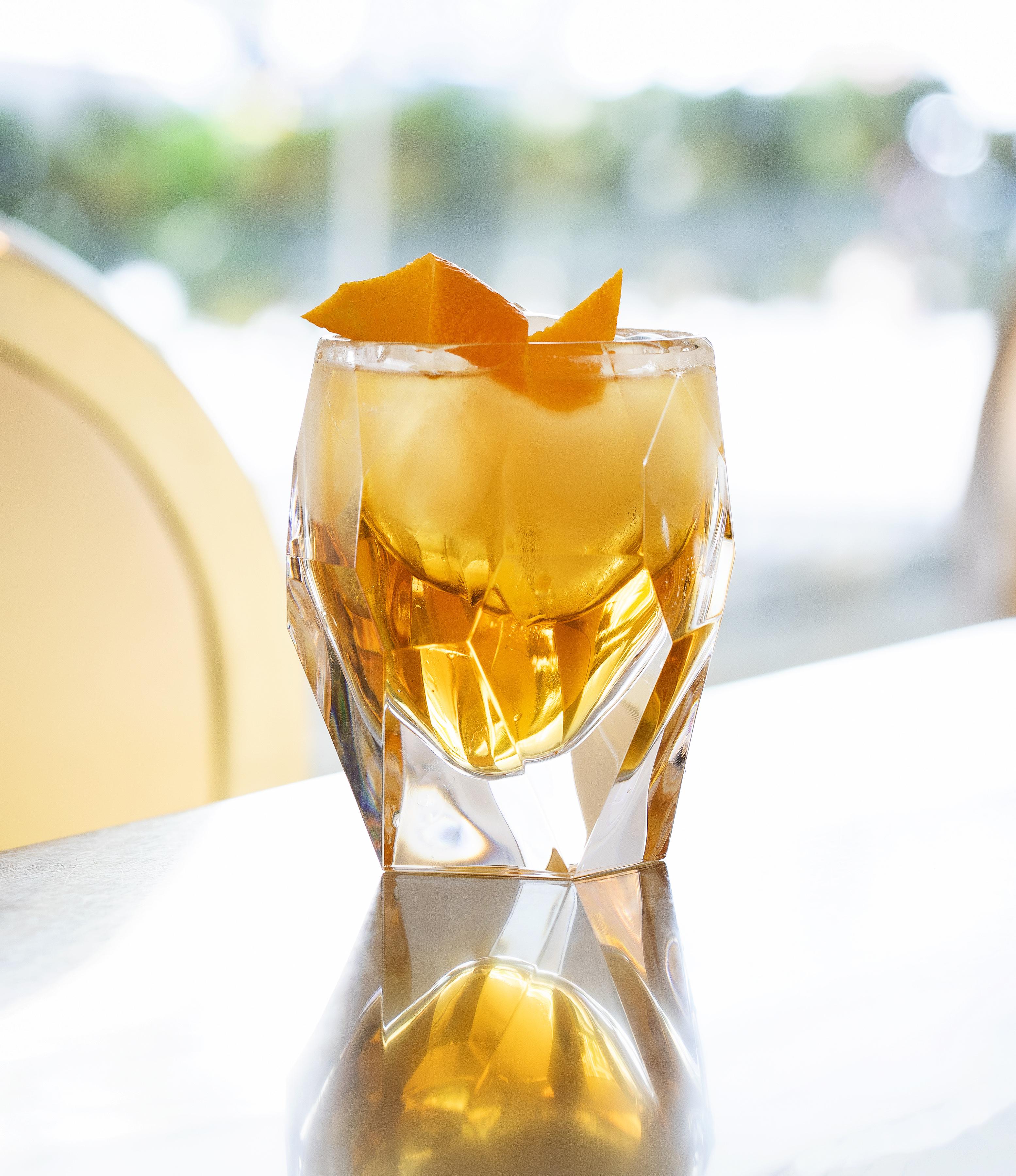 Sanderson Λονδίνο Εξωτερικό φωτογραφία A glass of Old Fashioned