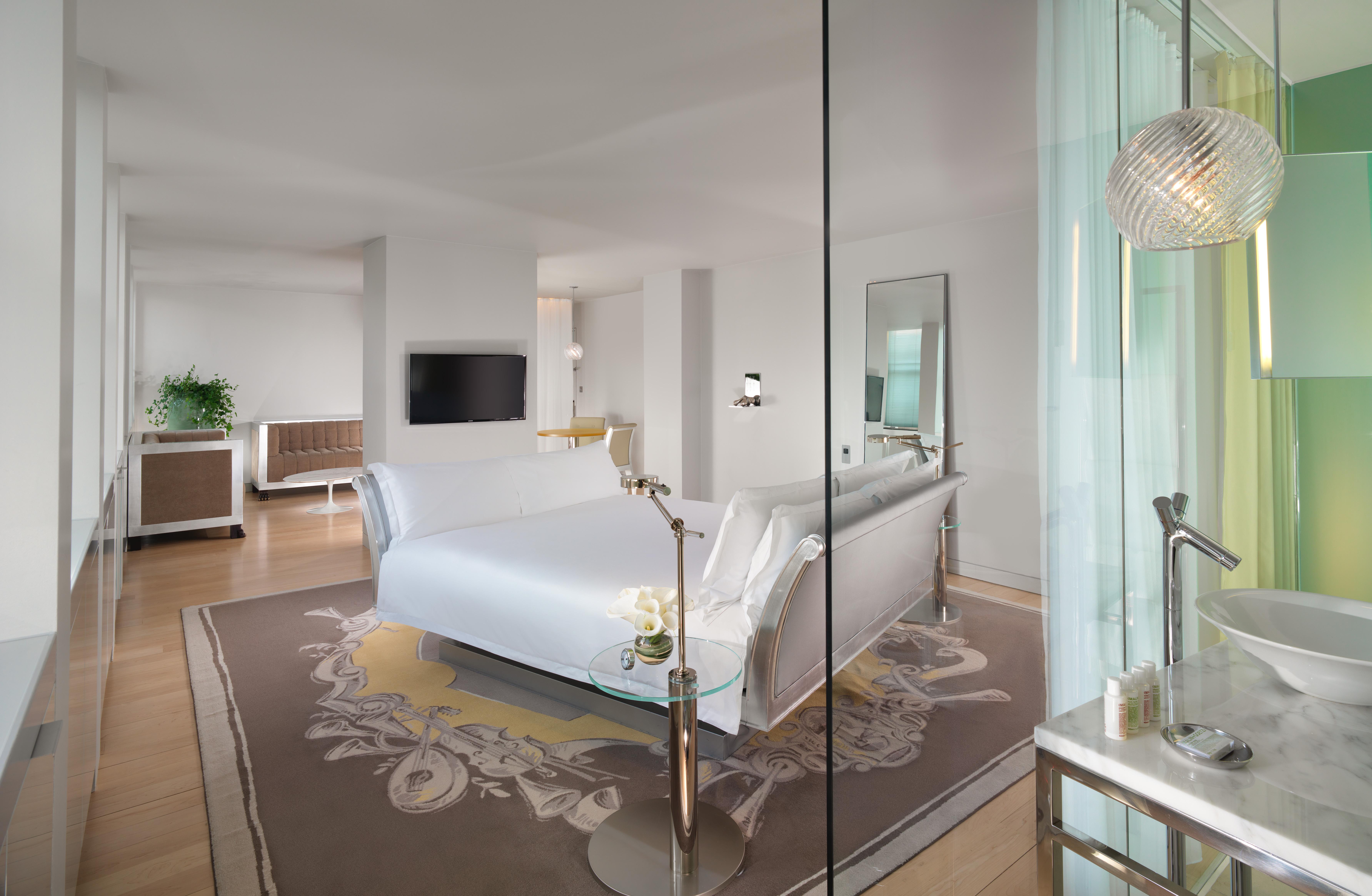 Sanderson Λονδίνο Εξωτερικό φωτογραφία A suite at the Mandarin Oriental, Munich